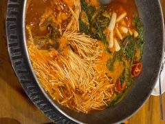 -喇喇排骨火锅·传统韩式脊骨汤(望京西园总店)