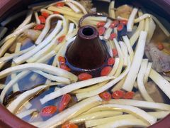 -雀舞云南菜(乐客城店)