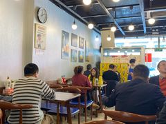 大堂-小二锅贴私家菜(新世纪步行街第二大街店)