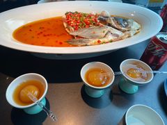 -凤凰湘语·平价海鲜餐厅(浦东旗舰店)