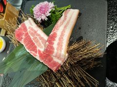 -喵小乙碳火烤肉(大坪协信星光天地店)