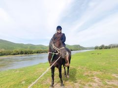 -额尔古纳黑山头绿野马帮骑马场