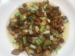 宫爆鱼丁-王妈热卤·川味馆(海昌店)