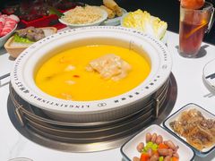 -领鲜天下·焗海鲜·花胶鸡(天目里店)