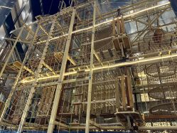 -PIPIKINGDOM皮皮王国欢乐号(欢乐海岸购物中心店)