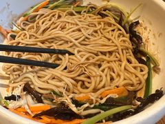 鸡丝凉米线-云海肴·汽锅鸡·云南菜(苏州中心店)