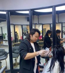 -CUT CUT Hair Salon