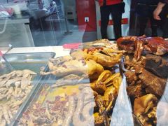 -王浩儿纪六孃甜皮鸭(东大街店)