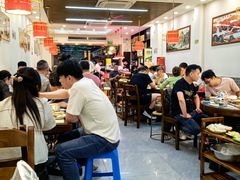 -地锅公社·现炒地锅鸡·地锅鱼·夜宵(罗锦路店)