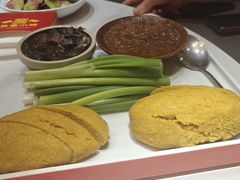 -乔家小院•非遗驴肉•本地小海鲜(滨河路店)