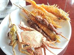 -荣誉国际酒店-云顶旋转餐厅