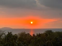 -三亚湾海居雅高铂尔曼度假酒店