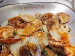 -石牌岭小亮蒸虾•湖北老字号(左岭店)