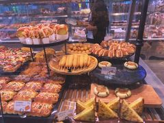 -巴黎贝甜(大宁国际商业广场店)