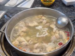 -一席地·本地鸡窝·杭帮鸡火锅(萧山银隆百货店)