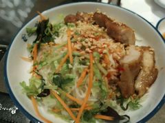 -美奈小馆·越南料理(中航城君尚购物中心店)
