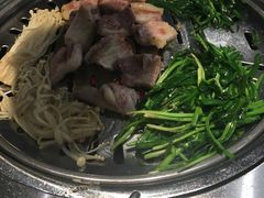 -韩聚屋韩国烤肉餐厅(新北万达店)