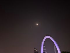 -南京眼步行桥