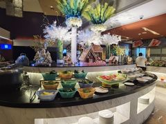 -华强广场酒店-椰香高空自助餐厅