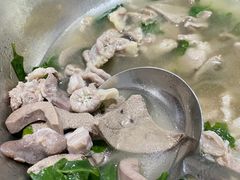 -标记美食新鲜猪杂(兴南大道店)