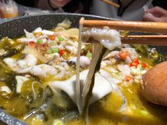 -山城外·非遗酸菜鱼(蜀都万达店)
