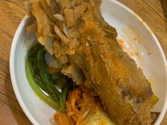 -喇喇排骨火锅·传统韩式脊骨汤(望京西园总店)