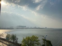 -水上人家民俗餐厅(洱海公园店)