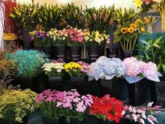 -潋滟花艺工作室(凌香里店)