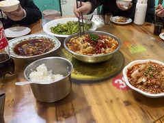 -勇猛子川菜馆(新军路店)