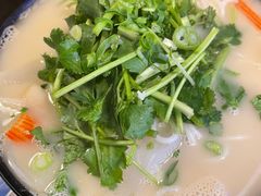浓汤鱼汁小锅米线-肥汁米蘭香港米线(宁波路总店)