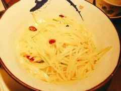 -洞庭土菜小炒馆(易发广场店)
