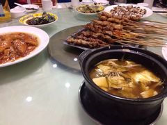 -天津乾毓德饭庄·清真传统炒菜·海鲜烧烤(咸阳路店)