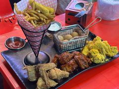 -BHC炸鸡(明洞总店)