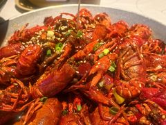 -巴厘龙虾·榜首油焖大虾(音乐学院·沿江酒馆店)