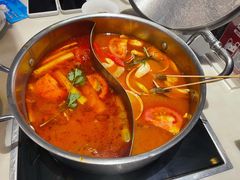 双拼汤底-一哥澳门豆捞·澳门风打边炉(高德置地店)
