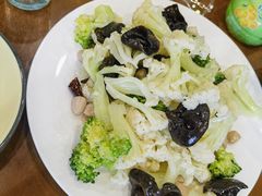 -铁锅炖灶台鱼老三炖鱼馆