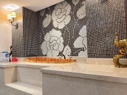 -尊尚柏丽美容SPA