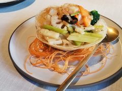 金盏虾球炒爽菜-三号黄浦会Canton Table