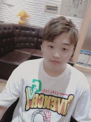 -MAGIC米几发型设计·羊毛卷