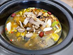 -菌乡缘·野生菌蒸汽鱼火锅(江边夜市店)