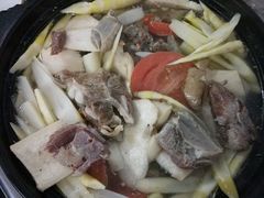 -钰洁腊排骨火锅