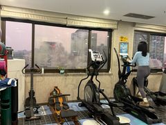 -迈劲健身专业私教(朝青汇店)