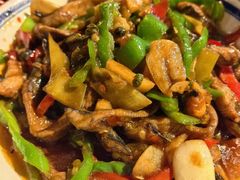 -巴厘龙虾·榜首油焖大虾(音乐学院·沿江酒馆店)