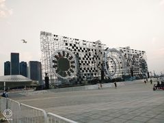 -东港音乐喷泉广场