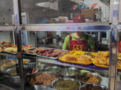 自助取餐区-凤张螺蛳粉·爽口粉(跃进路总店)