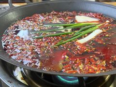-黄潇洒老火锅(九眼桥宏济巷店)