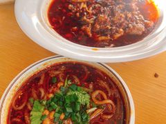 -渝信川菜 · 川味家常菜(财富购物中心店)