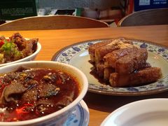 -炉小二铜锅牛蛙•川湘菜(三里屯店)
