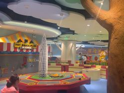 -MELAND CLUB亲子乐园•派对(虹桥万象城店)
