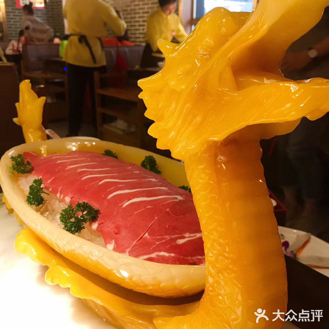 调料区也是货源充足～只要你想得到的品种的调料他都有